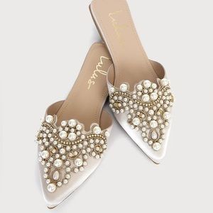Lulu’s Ivory Mules